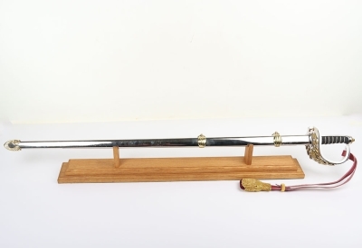 Household Cavalry Royal Horse Guards Officers Sword on Stand - 3