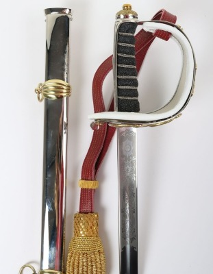 Household Cavalry Royal Horse Guards Officers Sword on Stand - 9