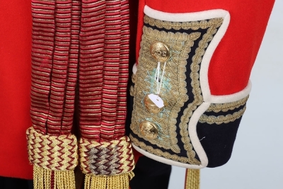 Grenadier Guards Officers Full Dress Tunic - 4