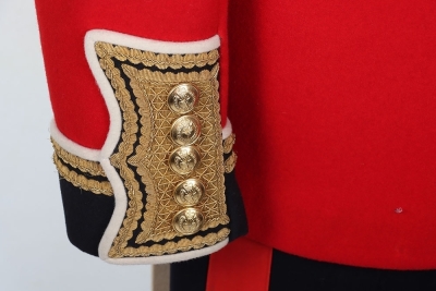 Welsh Guards Lieutenants full dress tunic - 4
