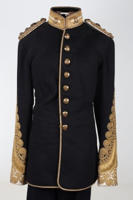6th Dragoons Guards Carabineers Field Officers Full Dress Tunic. Superb field officers full dress tunic made from blue cloth, having white cloth to cuffs and collar which is edged with gilt regimental pattern lace and with two part collar badges. Cuffs wi
