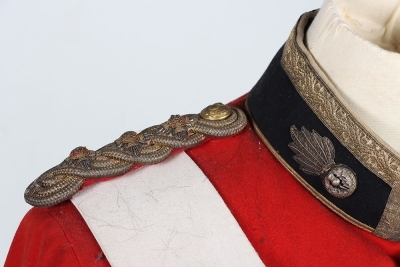 Royal Scots Fusiliers Officers Full Dress Uniform - 2