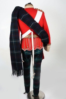 Highland Light Infantry Officers Full Dress Uniform. - 8