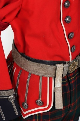 Queens Own Cameron Highlanders Volunteer Officers Full Dress Uniform - 10