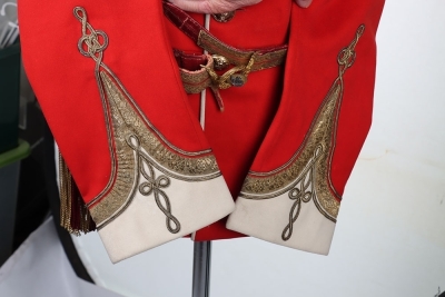 Gloucestershire Regt Officers Full Dress Tunic - 6