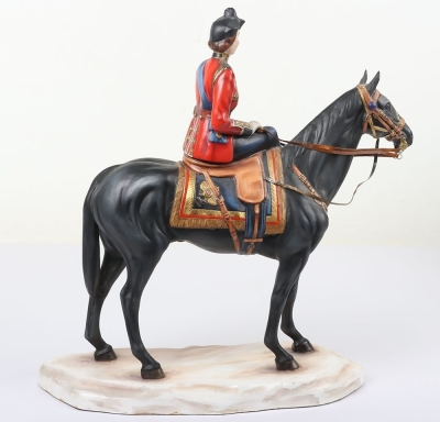Michael Sutty Porcelain: 1977 Silver Jubilee Trooping Colour Pair of Figures - 4