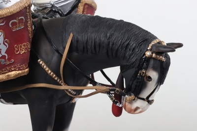 Ballantynes of Walkerburn Porcelain: Household Cavalry Kettle Drummer. - 7