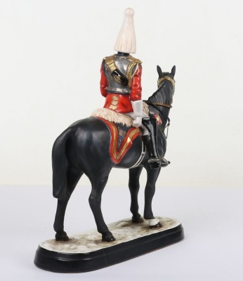 Michael Sutty Porcelain: The Life Guards. - 4