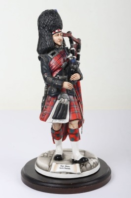 Michael Sutty Porcelain: Scots Guards Pipe Major