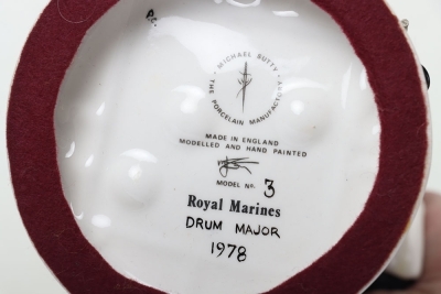 2 Michael Sutty Porcelain Figures: Royal Marine Bugler & Drum Major - 6