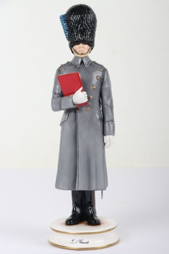 Michael Sutty Porcelain Figure: Irish Guards Officer.