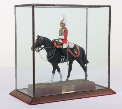 Sentry Box Figure: Life Guards Officer.