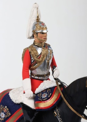 Sentry Box Figure: Life Guards Officer. - 8