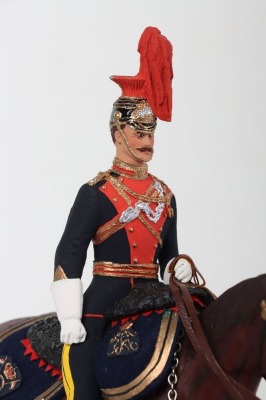 Sentry Box Figure: 12th Royal Lancers Officer. - 8
