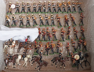 New Toy Soldiers, Ducal Band of the 17th Lancers British Toy Soldier Co - 7