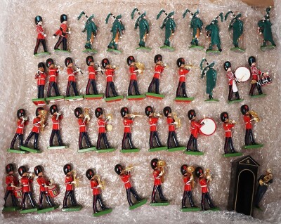 New Toy Soldiers, Ducal Drums & Bugles of the Irish Guards British Toy Soldier Co - 4