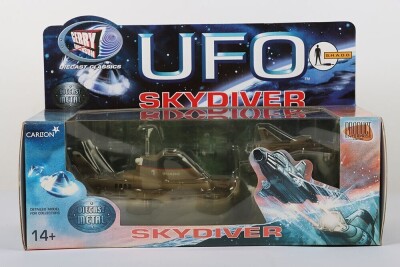 Gerry Anderson UFO S.H.A.D.O. Product Enterprise Limited Diecast Metal Skydiver Model Vehicle.