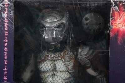 Predator 2 Warrior Predator Neca 1/4 Scale Action Figure Boxed Sealed. - 2