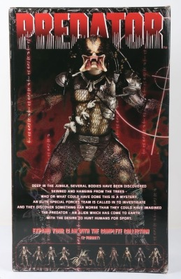 Predator Neca 1/4 Scale Action Figure Boxed Sealed. - 5