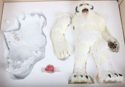 Scarce Star Wars Wampa Creature 1:6 Scale by InBox Studio Action Figure Model.