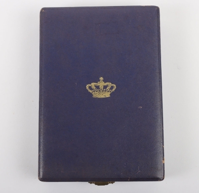 Netherlands - Order of Orange Nassau Grand Officers Neck Order and Breast Star - 4