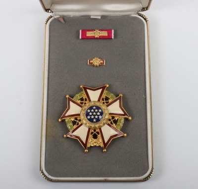 USA - Legion of Merit, Chief Commander Breast Star,