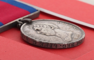 Waterloo Medal 1815 to 2nd Life Guards, Wounded in Right Hand at Waterloo, - 4