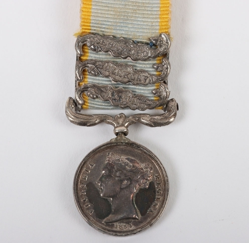 Miniature Medal &ndash; A Good 3-Clasp Crimea Medal