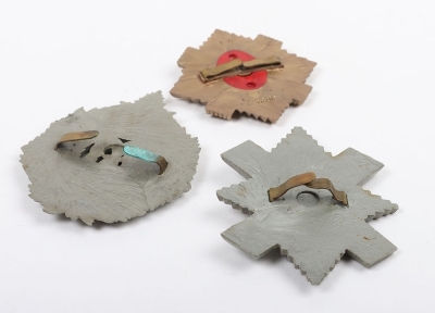3x WW2 War Economy Plastic Scottish Badges - 6