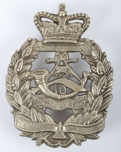 EIIR 10th Princess Mary&rsquo;s Own Gurkha Rifles Pouch Badge,