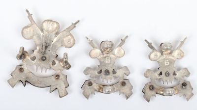 3rd Carabiniers Officers Cap and Collar Badge Set - 4