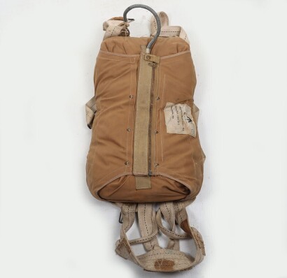 WW2 RAF B-5 Back Type Parachute Harness.