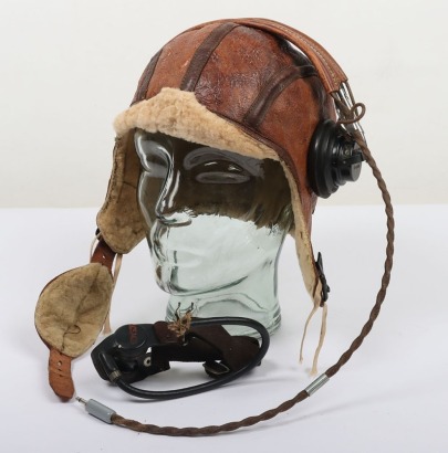 WW2 USAAF B-5 Flying Helmet, T-33 Mic and HS-23 Headphones.
