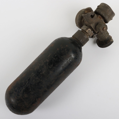 WW2 RAF Portable Oxygen Bottle, 1940 Dated.