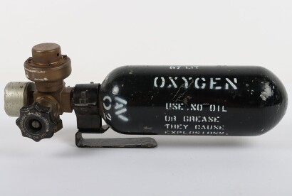 WW2 RAF Portable Oxygen Bottle Mk.1a.