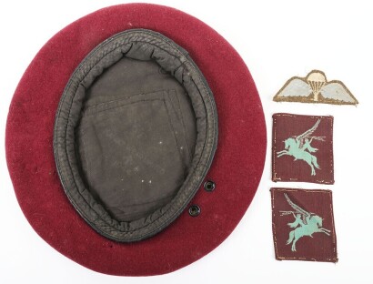 WW2 British Airborne Forces 1944 Dated Beret & Airborne Insignia.