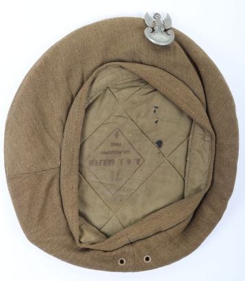 WW2 Polish Forces in Exile General Service Beret, with Plastic Cap Badge.