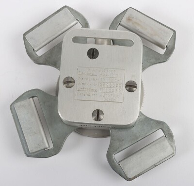 WW2 Luftwaffe Parachute Quick Release 'Crash' Box. - 2