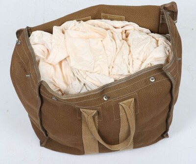 WW2 Luftwaffe / Fallshirmjager Parachute Bag & Silk 'Chute. - 5