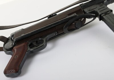 Deactivated WW2 German MP40 Sub Machine Gun, 1943 Dated. - 8