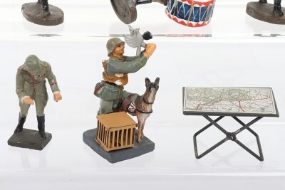 Lineol and Elastolin 70mm Hitler, Soldiers and Wehrmacht Bass Drummers, 1930s, - 5