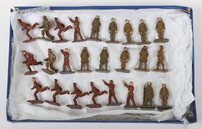 Skybirds tinplate Airport building and crew, - 2