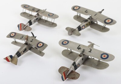 Skybirds lead figures, wooden Airport and planes, - 11
