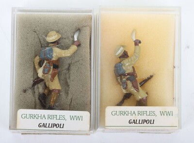 Collection of modern lead soldiers and figures, - 10