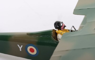 Heco for Under Two Flags two 1:32 scale tinplate Aeroplanes, - 5