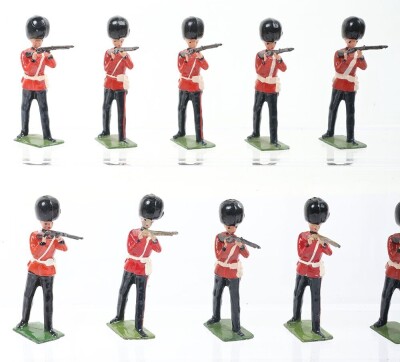 Britains Grenadier Guards firing, post war, - 2