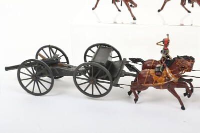 Britains set 39, Royal Horse Artilley Gun team in full dress, second version 1920, - 5