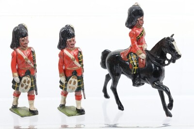 Britains set 437, Officers of the Gordon Highlanders, 1936, - 3