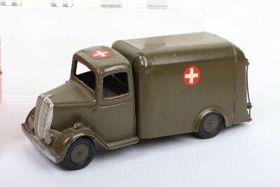 Britains set 1512, Army Motor Ambulance - 3