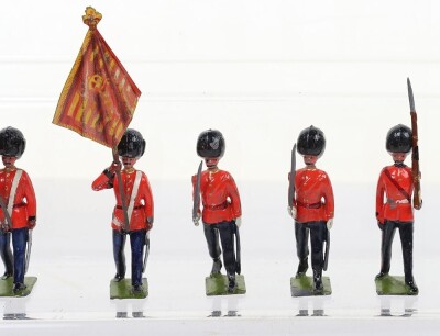 Britains set 460, Colour Party of the Grenadier Guards, 1934, - 3